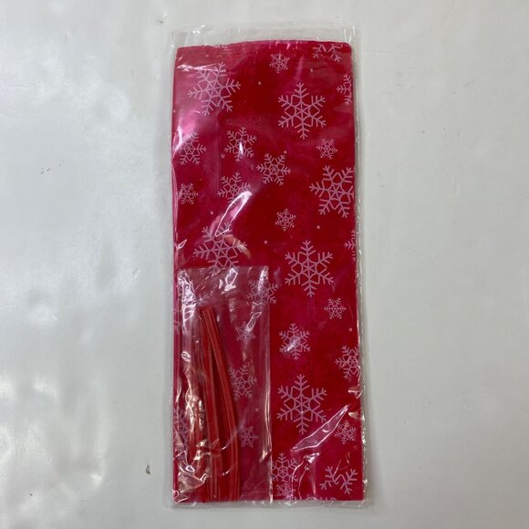 Christmas Holiday Party Favor Set Reindeer Snowman Red Snowflake Treat Bags Ties - Picture 3 of 5